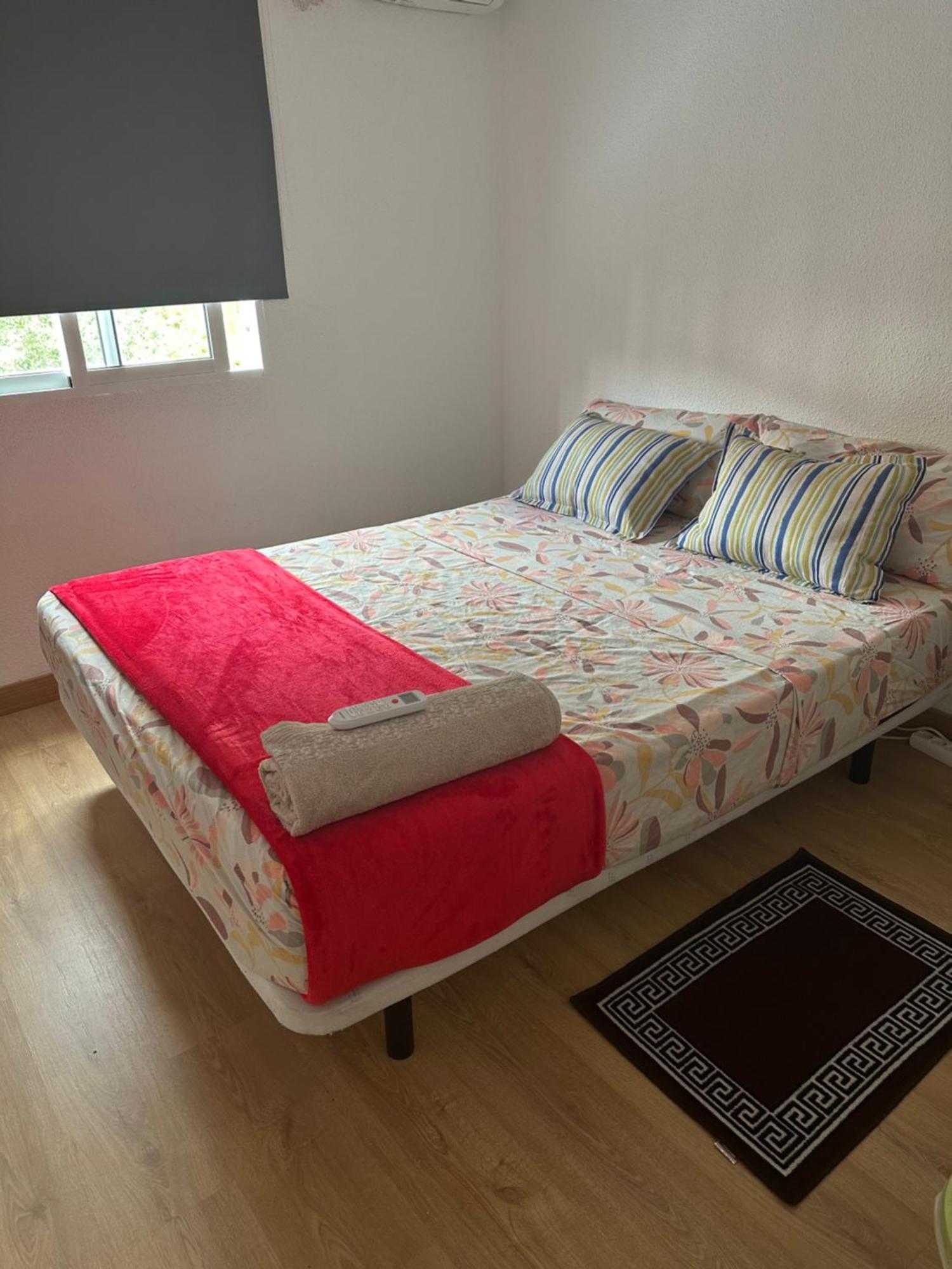 El Gengo Hostel Μαδρίτη Εξωτερικό φωτογραφία