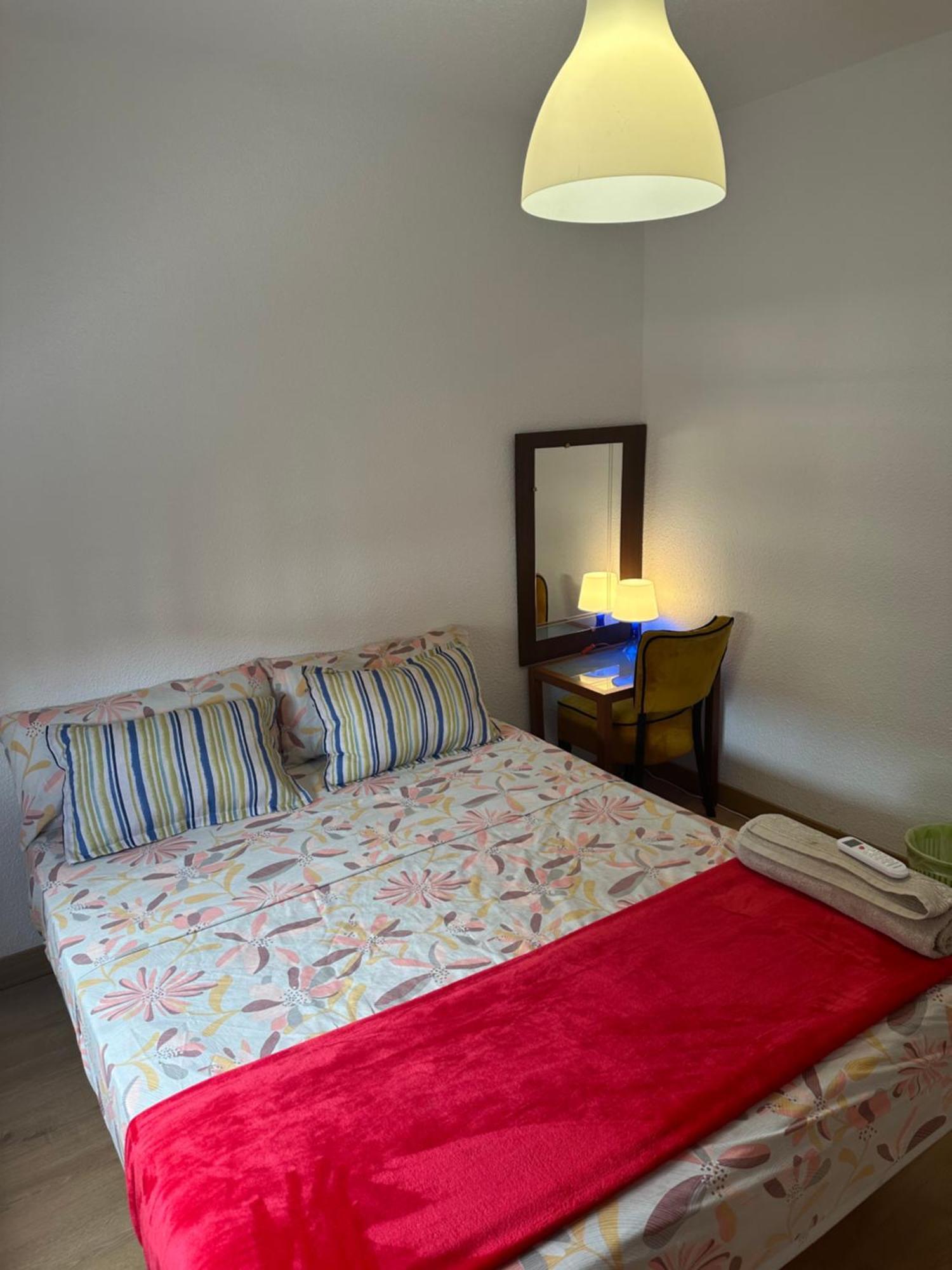 El Gengo Hostel Μαδρίτη Εξωτερικό φωτογραφία
